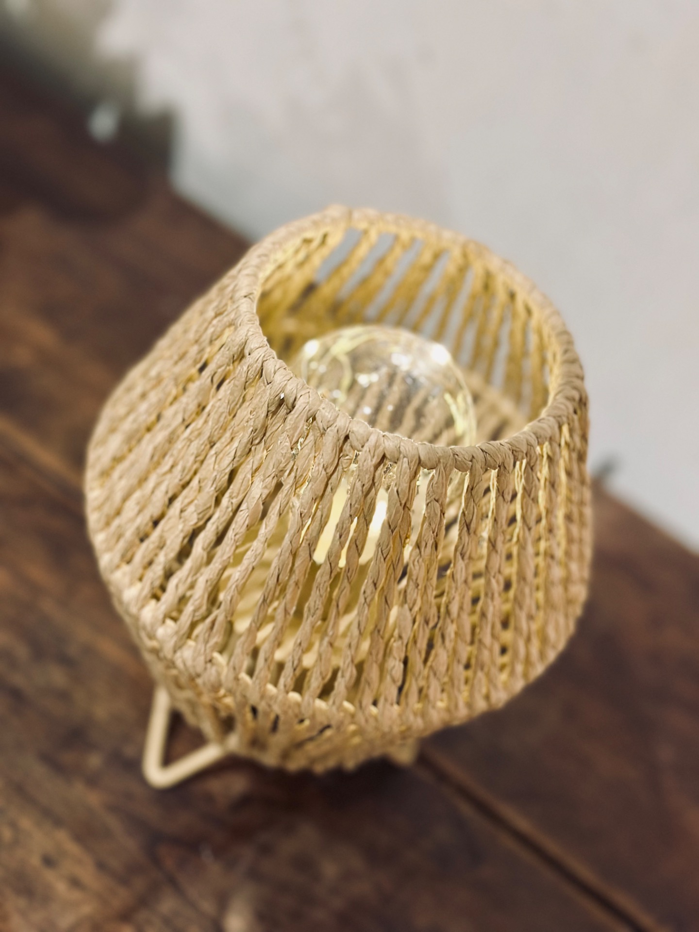 N°12 : lumière tressée : 2€